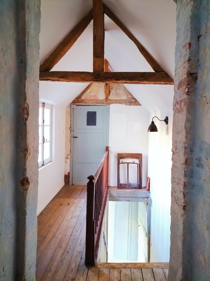 Maison Seraphine - - *